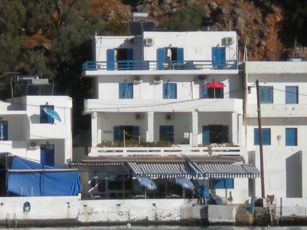 Scirocco Rooms Loutró Exterior foto