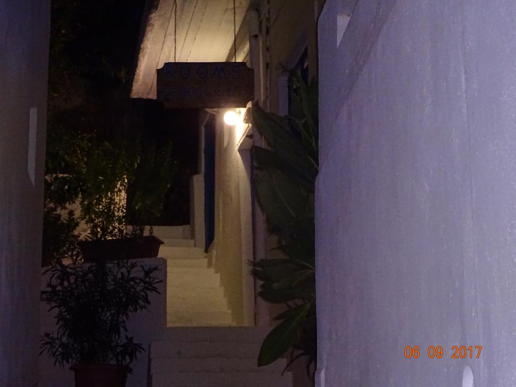 Scirocco Rooms Loutró Exterior foto